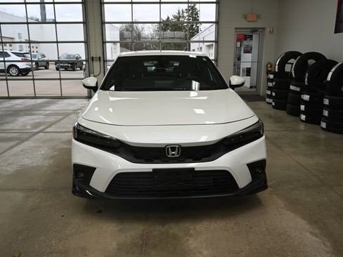 Used 2023 Honda Civic Sport Touring image 2