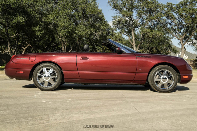 Used 2004 Ford Thunderbird RWD image 9