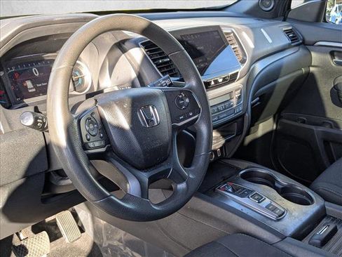 Used 2021 Honda Passport Sport image 10