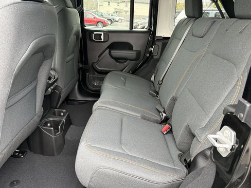 New 2026 Jeep Wrangler Willys AWD/4WD image 24