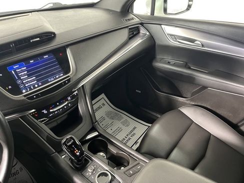 Used 2023 Cadillac XT5 Luxury image 35