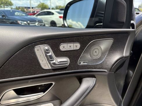 Certified 2023 Mercedes-Benz GLS 450 4MATIC image 19