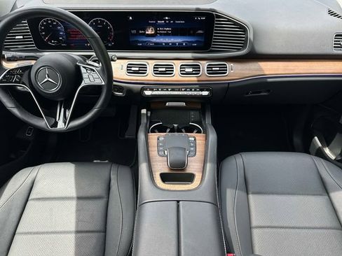 Certified 2025 Mercedes-Benz GLE 350 4MATIC image 13
