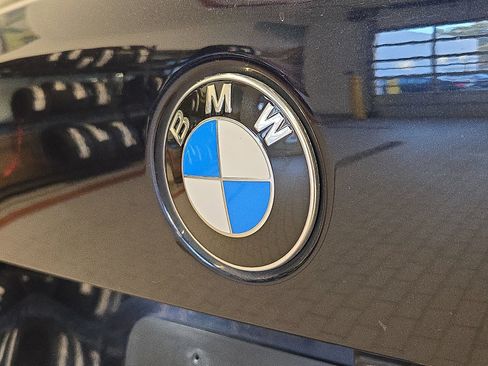 Used 2023 BMW X5 xDrive40i w/ Executive Package image 30