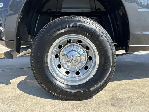 New 2026 RAM 3500 Laramie w/ Towing Technology Group AWD/4WD image 16