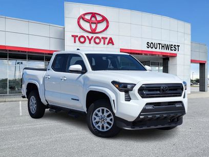 New 2025 Toyota Tacoma SR5