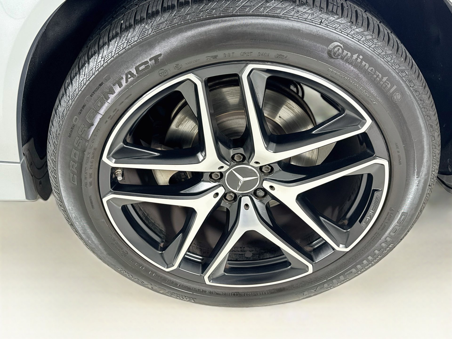 Certified 2024 Mercedes-Benz GLE 53 AMG 4MATIC Coupe image 34