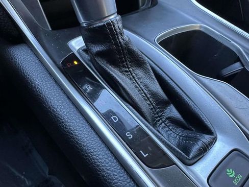 Certified 2018 Honda Accord LX image 21