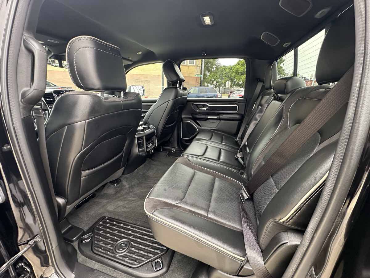 Used 2023 RAM 1500 Laramie AWD/4WD image 29