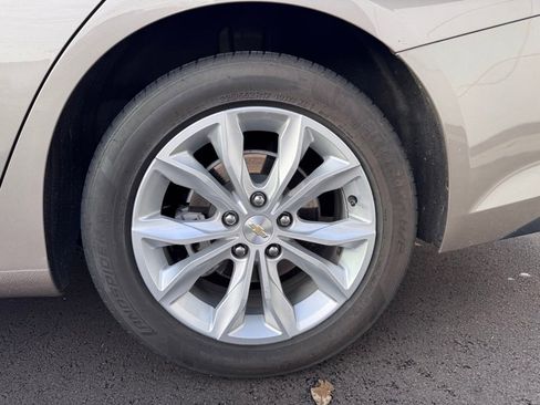 Used 2024 Chevrolet Malibu LT image 30