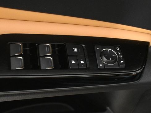 Used 2023 Lexus ES 350 w/ Premium Package FWD image 30