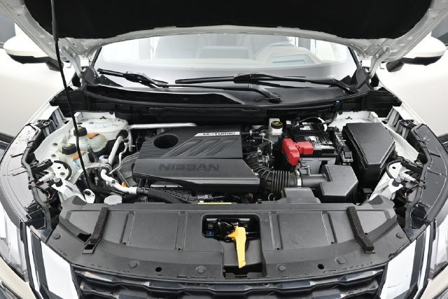 Used 2023 Nissan Rogue Platinum w/ Platinum Premium Package AWD/4WD image 35