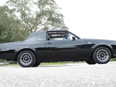 Used 1987 Buick Regal Coupe RWD image 20