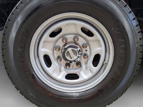 Used 2019 Ford F250 XL AWD/4WD image 9