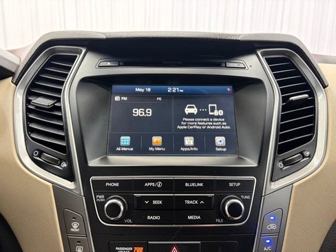 Used 2017 Hyundai Santa Fe Sport AWD/4WD image 25