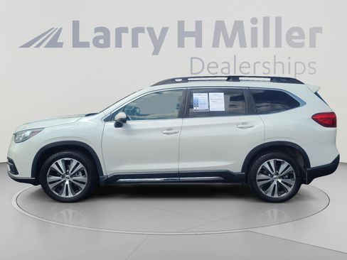Used 2022 Subaru Ascent Limited w/ Popular Package #2A AWD/4WD image 2