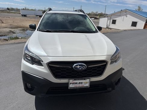 Used 2022 Subaru Outback Onyx Edition XT AWD/4WD image 2