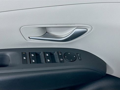 New 2026 Hyundai Tucson SEL image 19