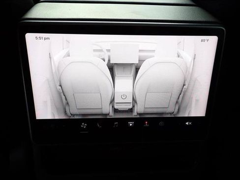 Used 2026 Tesla Model Y AWD image 11