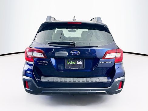 Used 2018 Subaru Outback 2.5i Limited AWD/4WD image 7