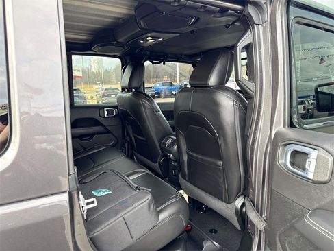 Used 2021 Jeep Wrangler Unlimited Sahara w/ Cold Weather Group image 26