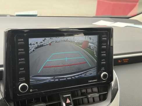 Used 2022 Toyota Corolla LE FWD image 10