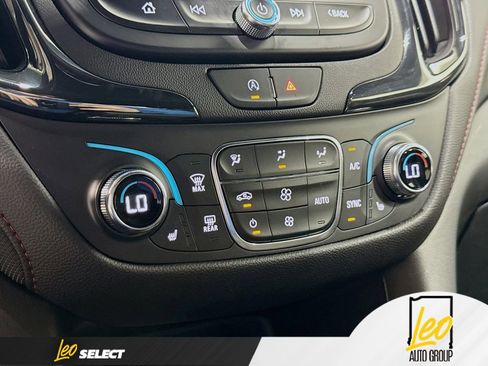 Used 2022 Chevrolet Equinox RS w/ RS Leather Package image 16