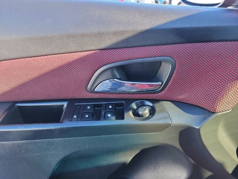 Used 2014 Chevrolet Cruze LT w/ All-Star Edition image 17