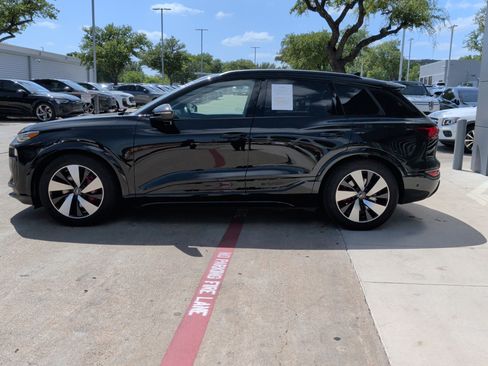 Certified 2025 Audi SQ6 e-tron Prestige w/ Black Optic Package AWD/4WD image 7