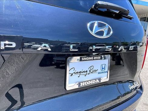 Used 2023 Hyundai Palisade Limited AWD/4WD image 25