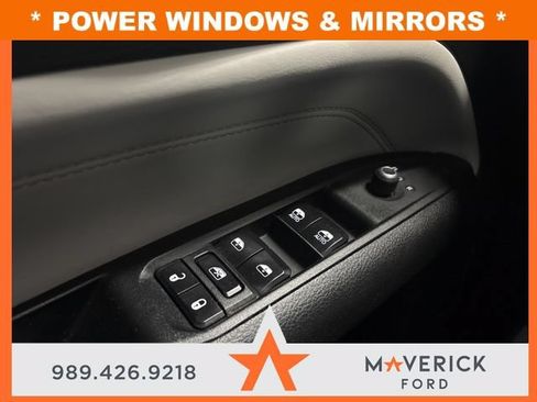 Used 2023 Jeep Compass Limited AWD/4WD image 23