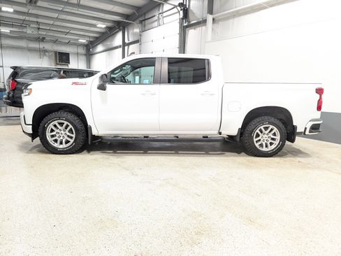 Used 2021 Chevrolet Silverado 1500 RST image 6