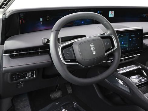 New 2026 Lincoln Nautilus Reserve w/ Jet Appearance Package AWD/4WD image 11