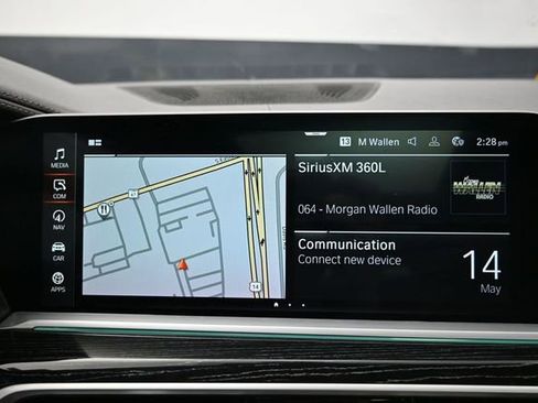 Used 2022 BMW X7 xDrive40i w/ M Sport Package AWD/4WD image 26