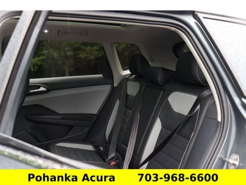 Used 2023 Volkswagen Taos SEL image 30