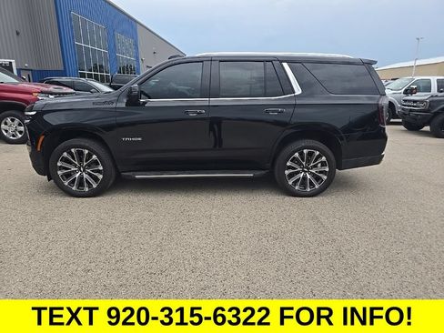 Used 2025 Chevrolet Tahoe High Country w/ Sun And Tow Package AWD/4WD image 3