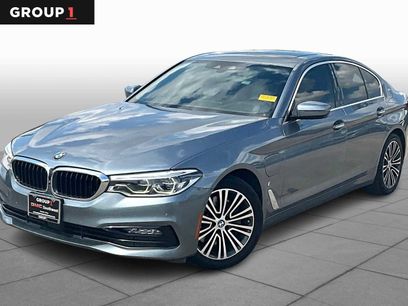Used 2018 BMW 530e w/ Premium Package 2