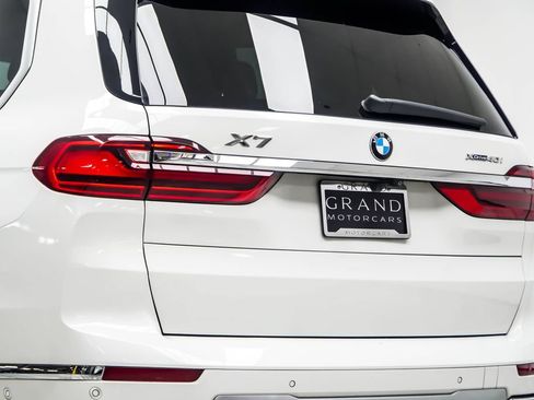 Used 2019 BMW X7 xDrive40i w/ Premium Package AWD/4WD image 15