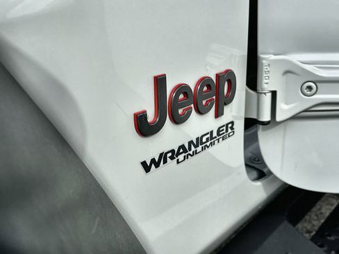 Used 2021 Jeep Wrangler Unlimited Rubicon image 7