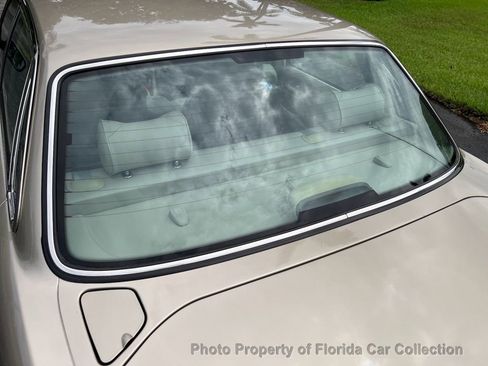 Used 2000 Jaguar XJ8 RWD image 22