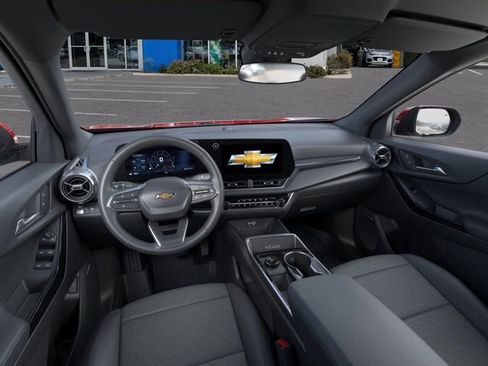 New 2026 Chevrolet Equinox LT w/ Convenience Package II image 15