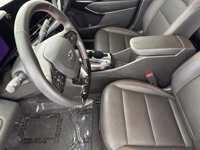 Used 2025 Chevrolet Trax RS w/ Driver Confidence Package FWD image 22