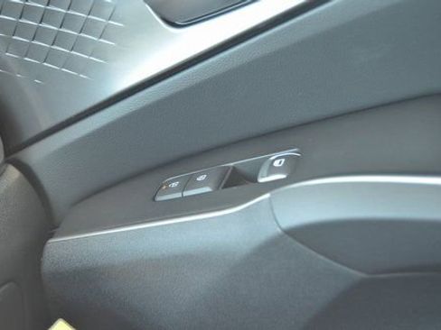 New 2026 Kia Sorento S w/ S Panoramic Sunroof Package image 30