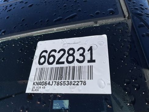 Used 2025 Kia K5 GT-Line w/ GT-Line Premium Package image 3