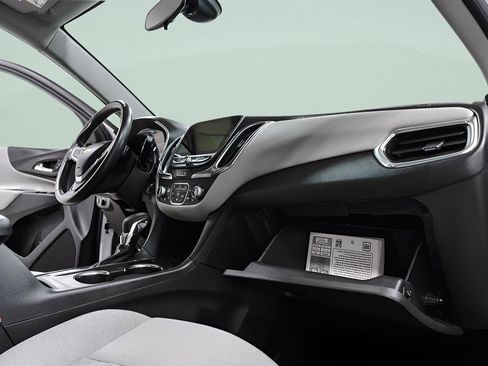 Used 2022 Chevrolet Equinox LT w/ LT True North Edition image 41