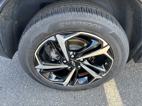 Certified 2023 Chevrolet TrailBlazer RS w/ Convenience Package image 32