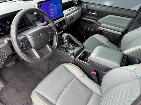 Used 2026 Toyota Tacoma 4x4 Double Cab Hybrid image 4