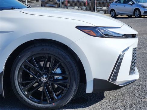 New 2026 Toyota Camry SE image 5