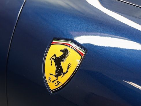 Certified 2025 Ferrari Roma Spider image 10
