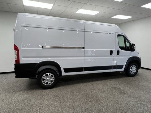 New 2026 RAM ProMaster 3500 w/ Quick Order Package 22G SLT image 21